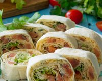 Рулеты из лаваша с разными начинками. Как приготовить